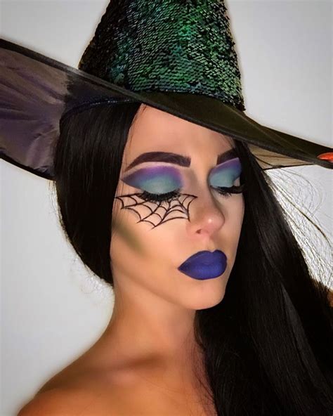 Spooky witch makeup tutorial